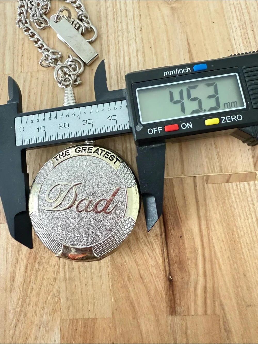 Folio the greatest Dad silver tone pocket watch NEW BATTERY